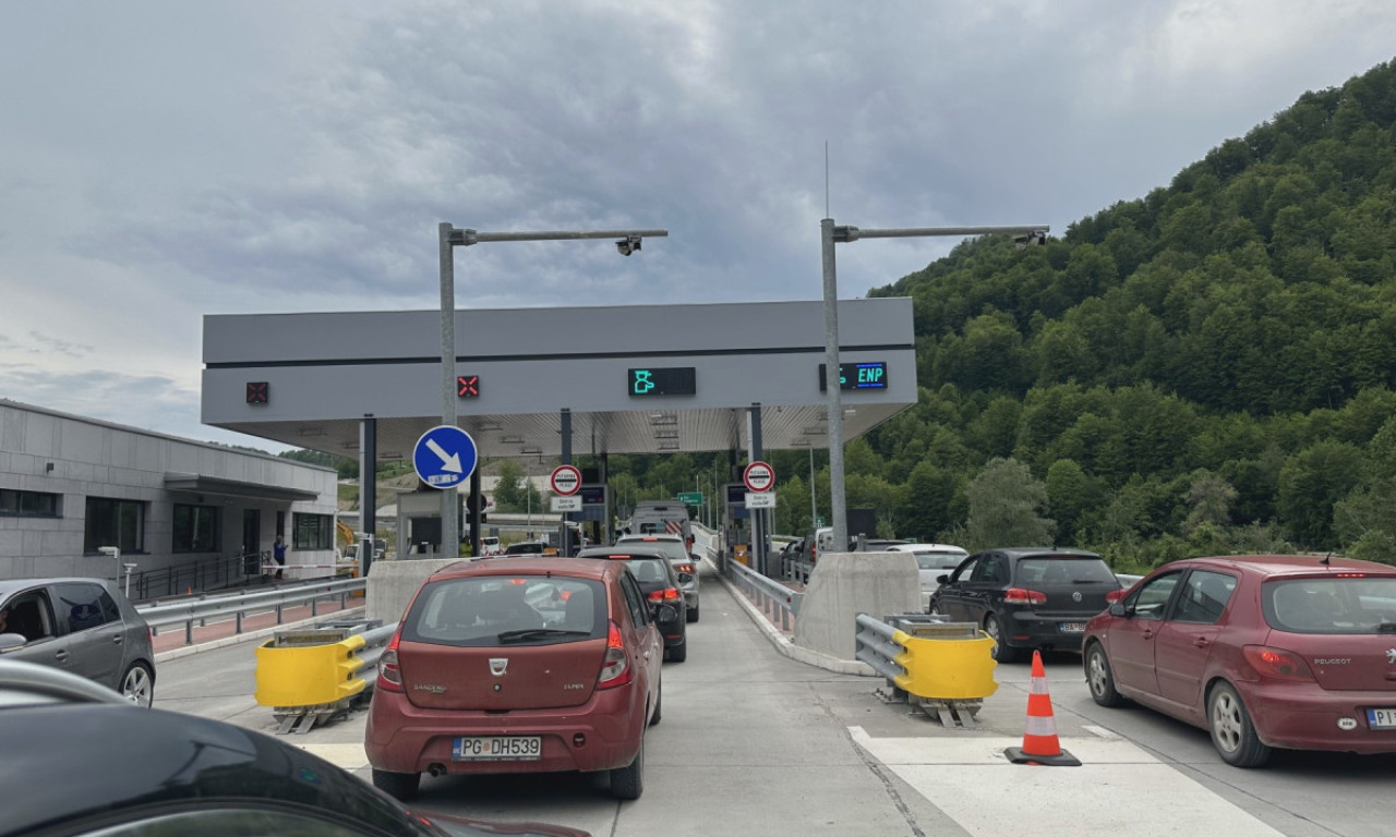 CRNA GORA OBUSTAVILA BEZVIZNI REŽIM ZA DRŽAVLJANE TURSKE! Kardinalna odluka nakon opsadnog stanja na Zabjelu