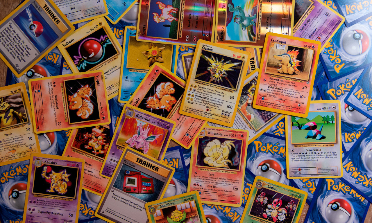 Bizarne KRAĐE u JAPANU: Lopov se kao alpinista spustio s vrha zgrade niz 6 SPRATOVA da bi UKRAO vredne POKEMON KARTE