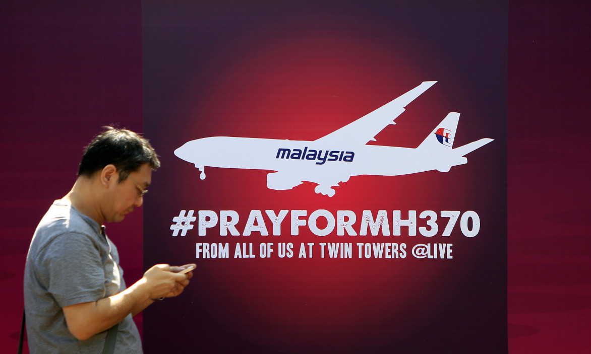 MALEZIJA preko INTERPOLA traži komičarku zbog ŠALE o nestalom avionu