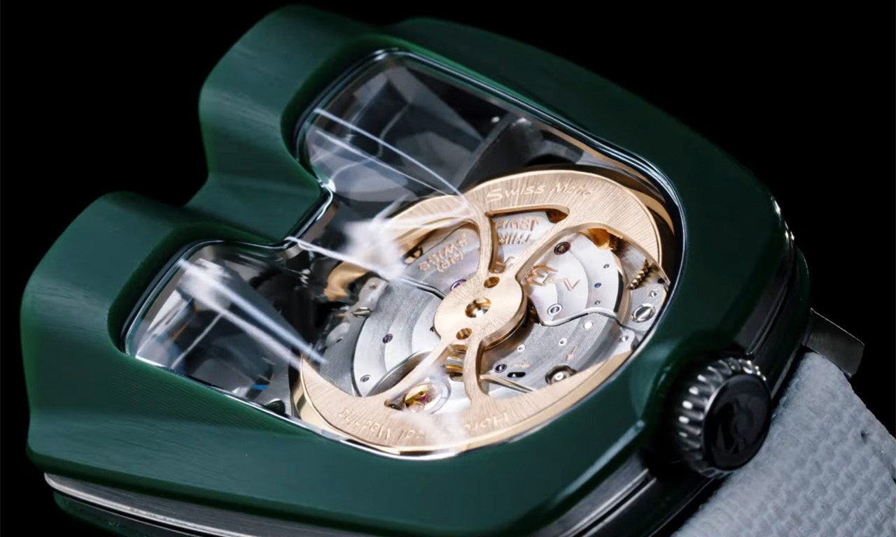 Novo ŠVAJCARSKO ČUDO: Luksuzan RUČNI SAT inspirisan Porscheom 918 Spyder KOŠTA OKO 75.000 EVRA