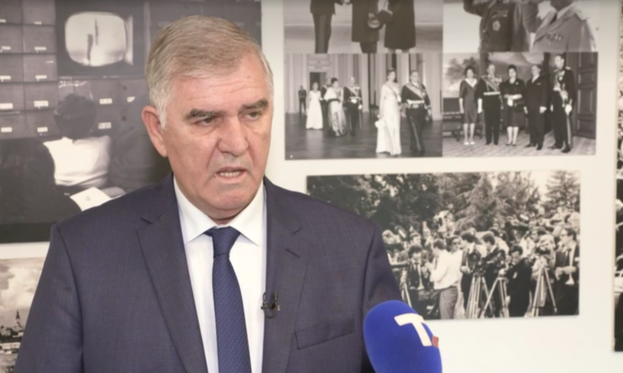 MINISTAR BERIŠA UPUTIO ČESTITKE POVODOM VASKRSA Neka ovi dani praznika budu podsetnik na vrednosti mira