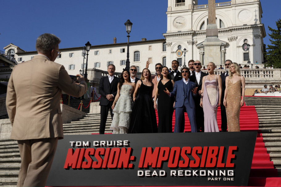 Tom Kruz i Rebeka Ferguson na premijeri ""Mission: Impossible – Dead reckoning Part 1"
