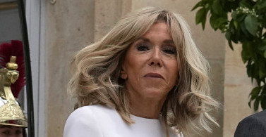 OVO SU DETALJI IZ DNEVNIKA MAKRONOVE ŽENE: "Ponekad mi je teško da vidim da je nebo plavo"