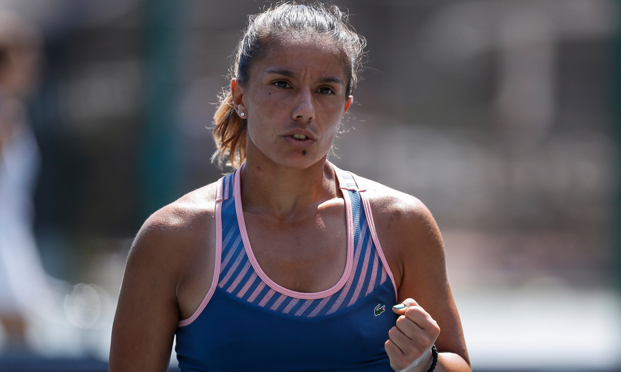 Srpska teniserka bila HIT VIMBLDONA, sad dobija PRETNJE SMRĆU: Treba li da brinem za život?