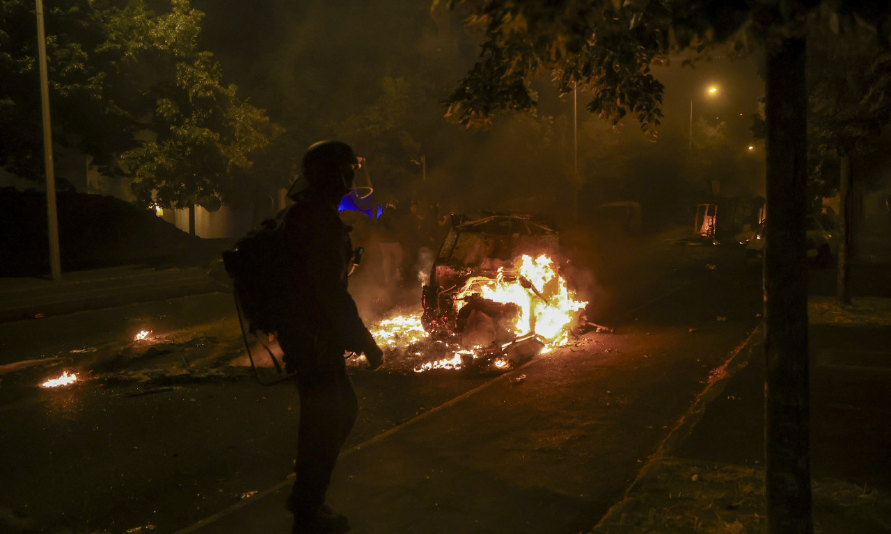 SUZAVAC, PLJAČKE, gore automobili, sukobi s policijom... NEMIRI zbog ubijenog dečaka ŠIRE SE FRANCUSKIM GRADOVIMA