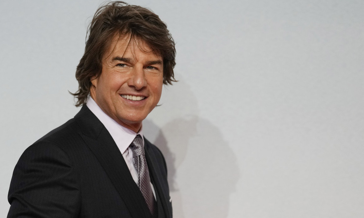 Tom Kruz se TOTALNO BOTOKSIRAO: Glumac nema meru, i plastični hirurzi u NEVERICI