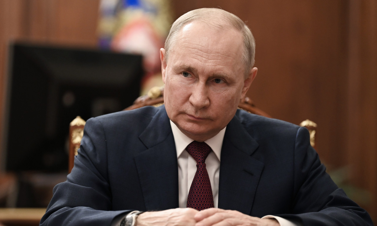 Putin LJUT kao RIS: Iskoristićemo KASETNE BOMBE ako ih Ukrajina upotrebi