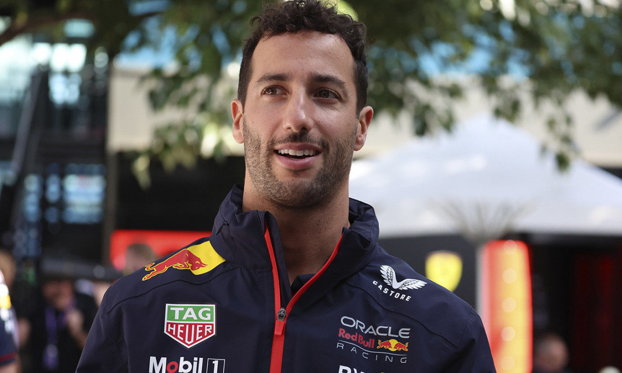 Formula 1: Danijel Rikardo UMESTO Nika de Vrisa u Alfa Tauriju na PREOSTALIH 12 trka šampionata