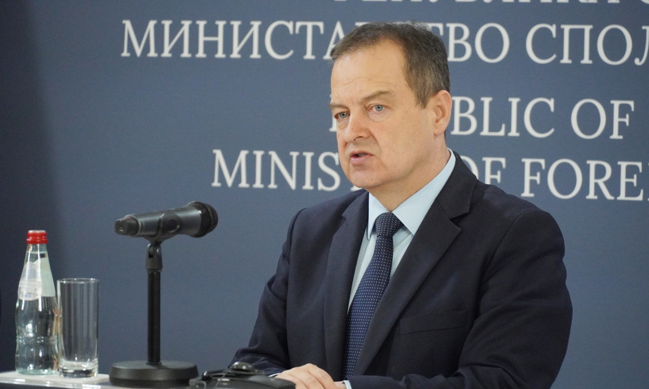 MUP ODBACUJE OPTUŽBE: Dačić postupao po zakonu, nema politizacije!