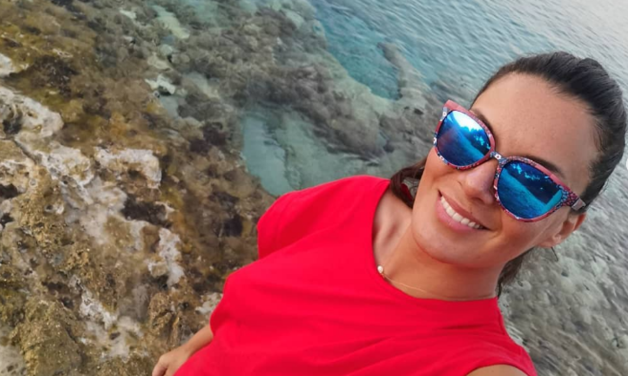 Marija Kilibarda jednom fotkom napravila POMETNJU na mrežama: Lepo ti stoje CRVENO-BELE boje