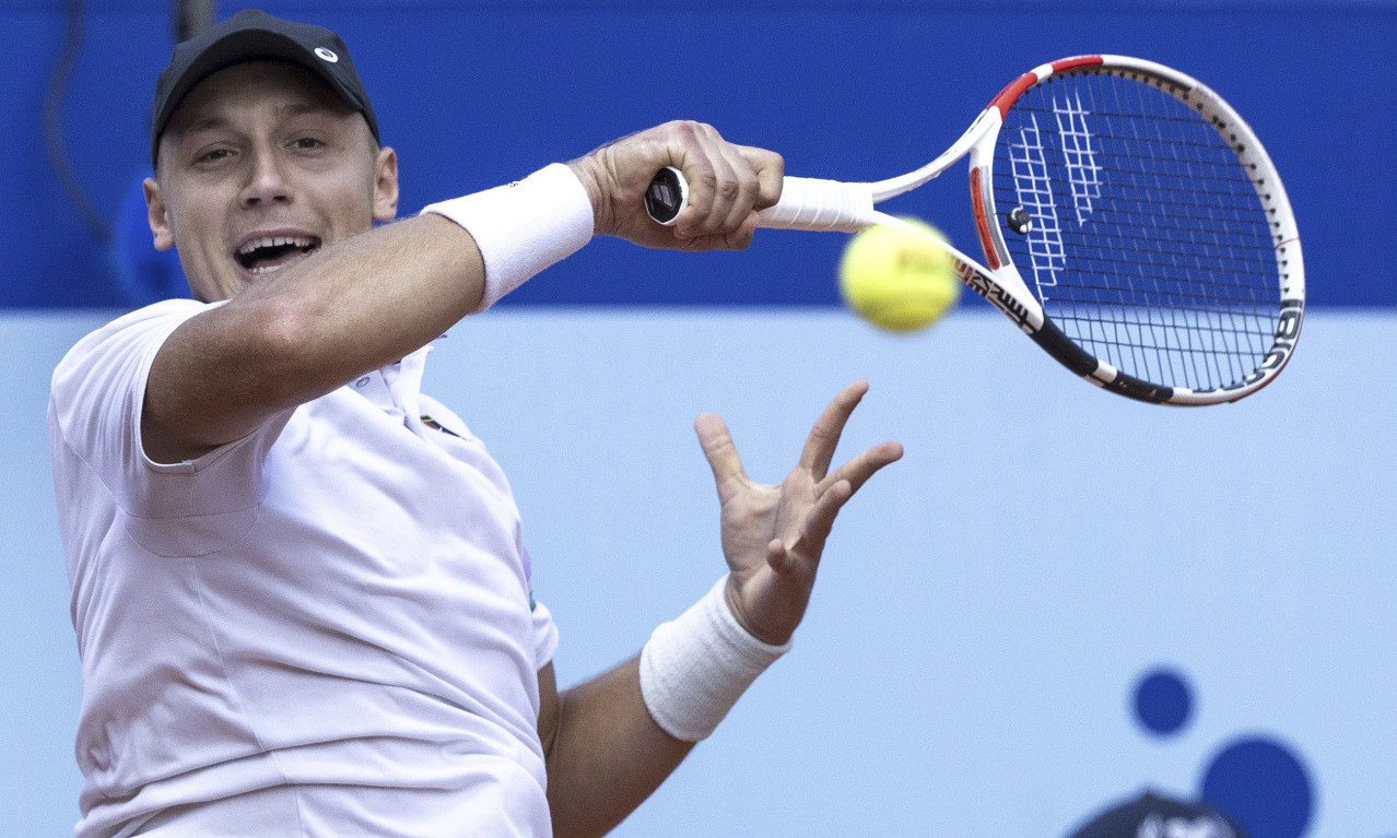 ATP LISTA: Nole i dalje peti, Međedović napredovao 11 pozicija (FOTO)