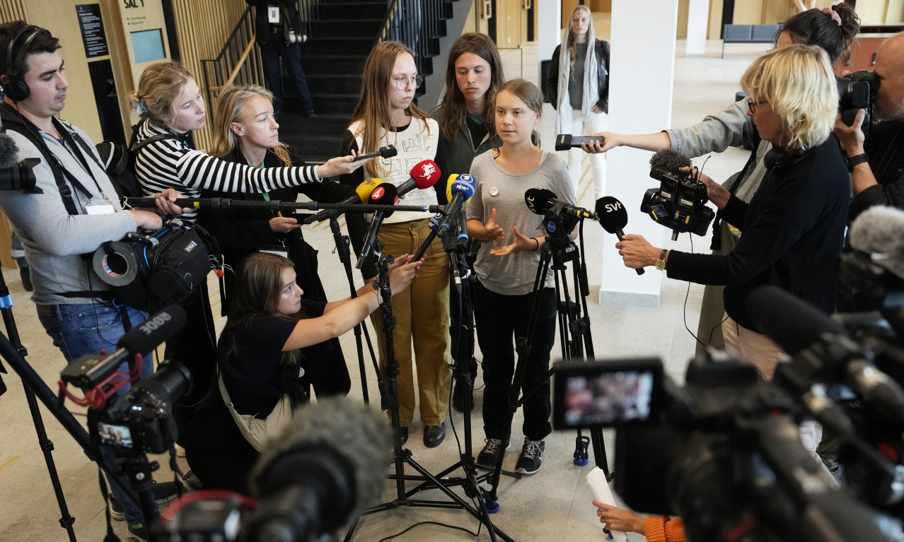 Brine o PLANETI, ali ne i o POLICIJI: Greta TUNBERG mora da PLATI KAZNU jer krši zakone