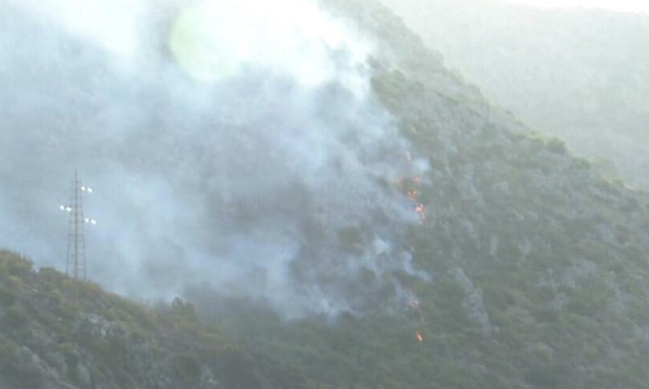 Drama i kod DUBROVNIKA: Vatreni front dug više od 5 KILOMETARA, turisti napuštaju Župu