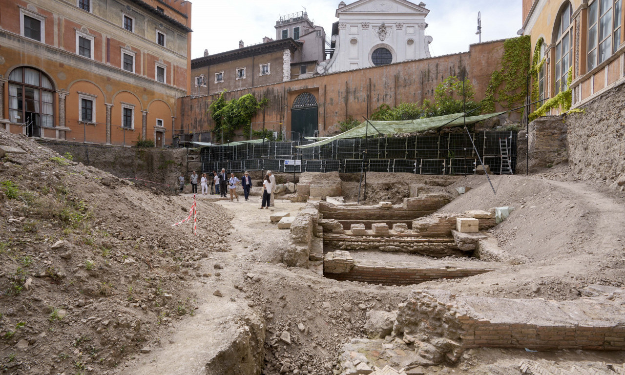 Kakvo OTKRIĆE u Rimu: Pronađene RUŠEVINE drevnog NERONOVOG POZORIŠTA