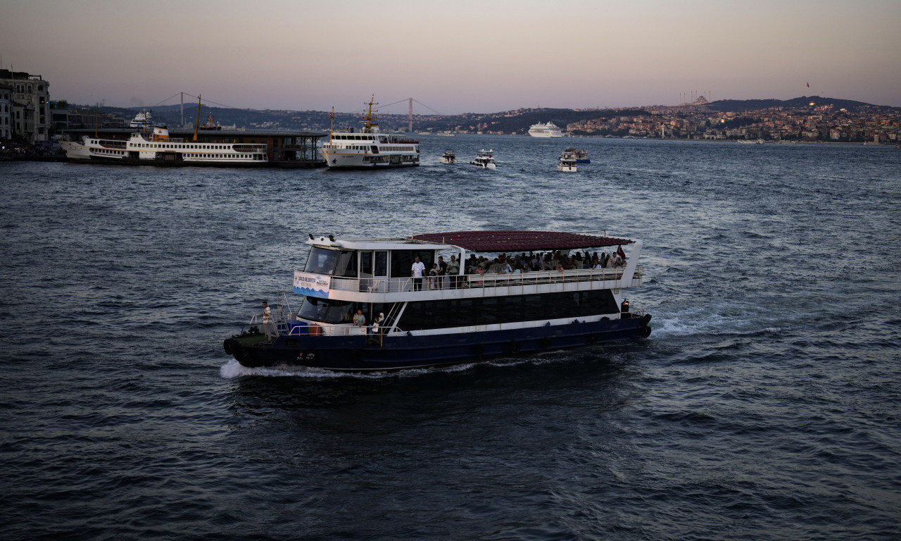 POSLE SMRTI MAJKE I DECE PREMINUO I OTAC OD TROVANJA U ISTANBULU Policija i inspektori na nogama!