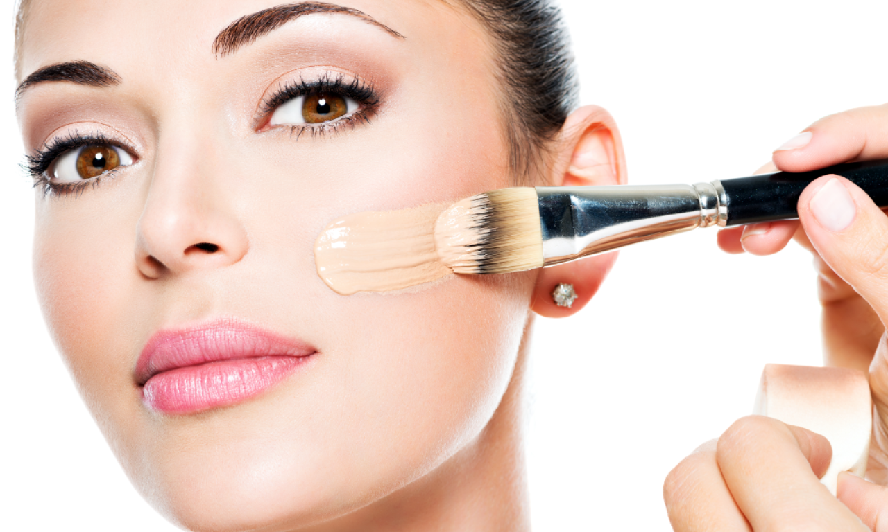 Kako vaše LICE da IZGLEDA mlađe i to bez OPERACIJA? Da, moguće je, ovo je TRIK