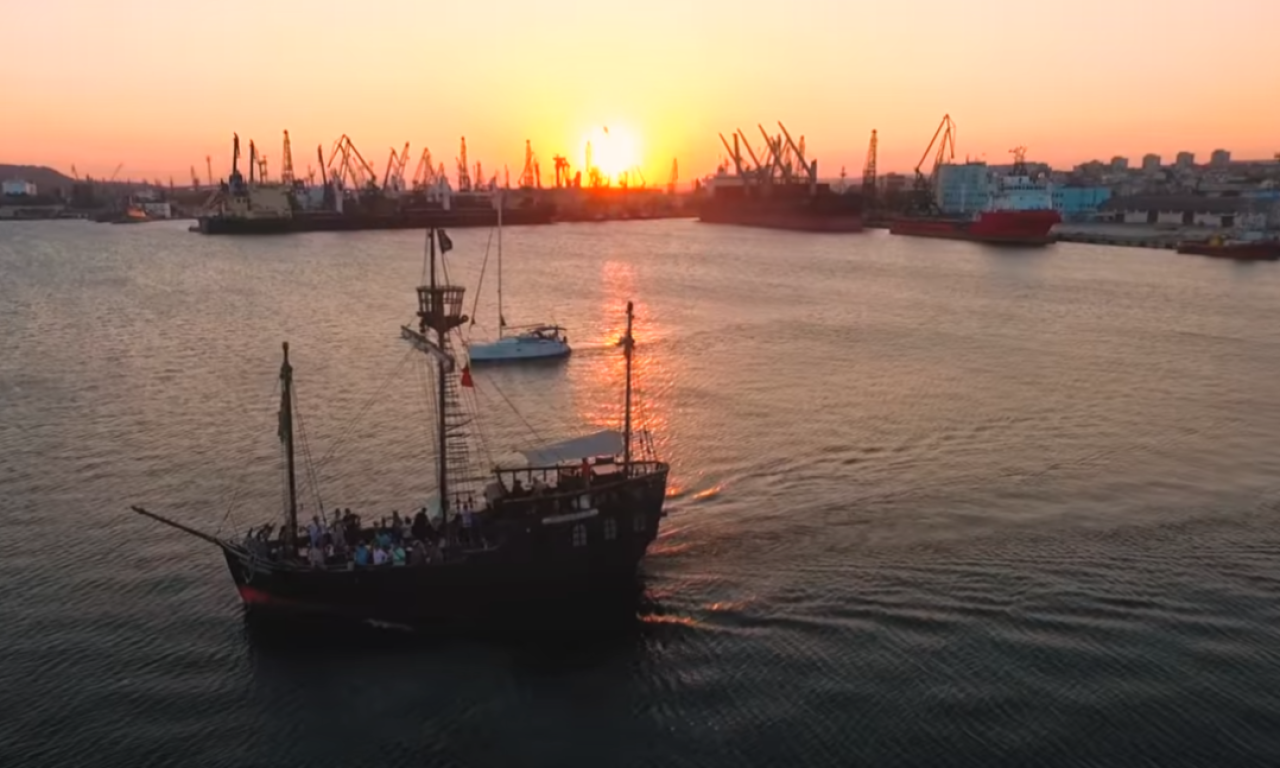 BUGARSKA HITNO SAZIVA SAVET ZA NACIONALNU BEZBEDNOST: Dva broda napadnuta dronovima u Crnom moru