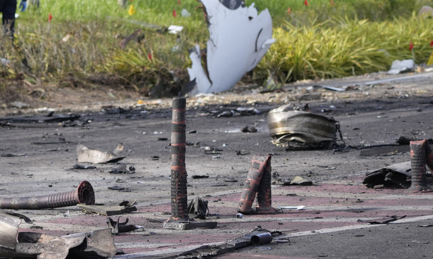 PAO AVION U FRANCUSKOJ! Strahuje se da ima mnogo žrtava (FOTO)