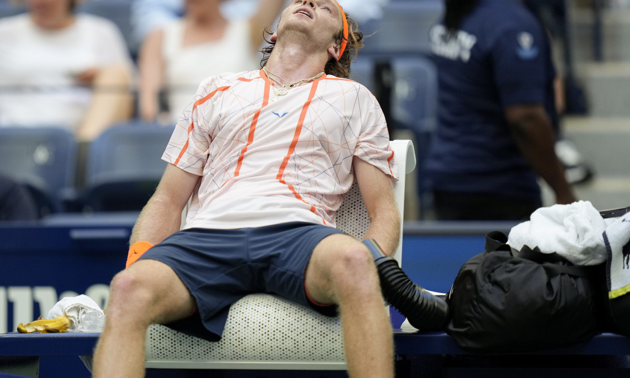 RUBLJOV BEZ ŠANSE U HAMBURGU: Italijan osvojio prvu titulu u karijeri!