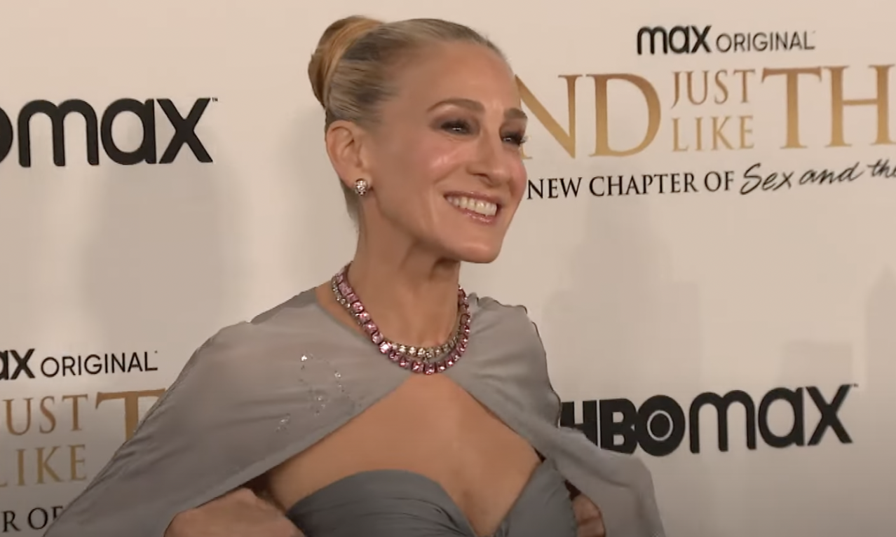 KRALJICA STILA Sara Džesika Parker osvojila modnu NAGRADU: Pojavila se u PAPRENO skupoj, a NEOBIČNOJ kombinaciji