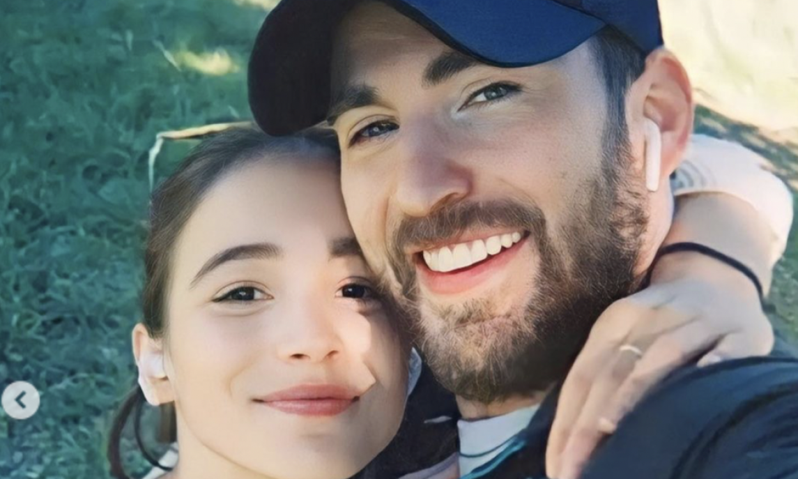 Oženio se NAJPOŽELJNIJI NEŽENJA Holivuda: Kris Evans stao na ludi kamen sa PRELEPOM koleginicom