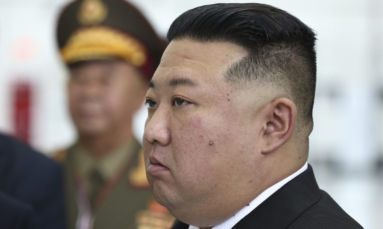 Lider Severne Koreje KIM DŽONG UN PONOVO SEJE STRAH: Ako bude izazvan neće oklevati...