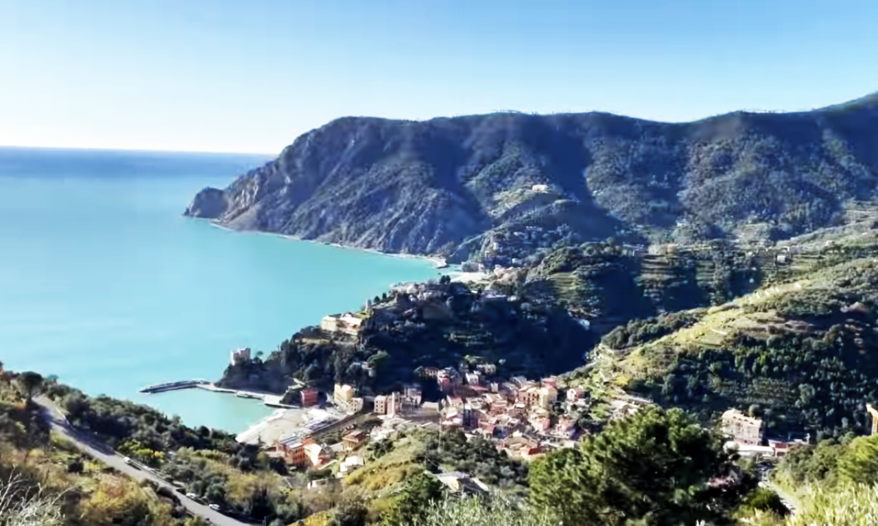 DECA NE SMEJU VIŠE DA SE KUPAJU U MORU U OVOM TERMINU Roditeljima prete kazne do 500 evra!