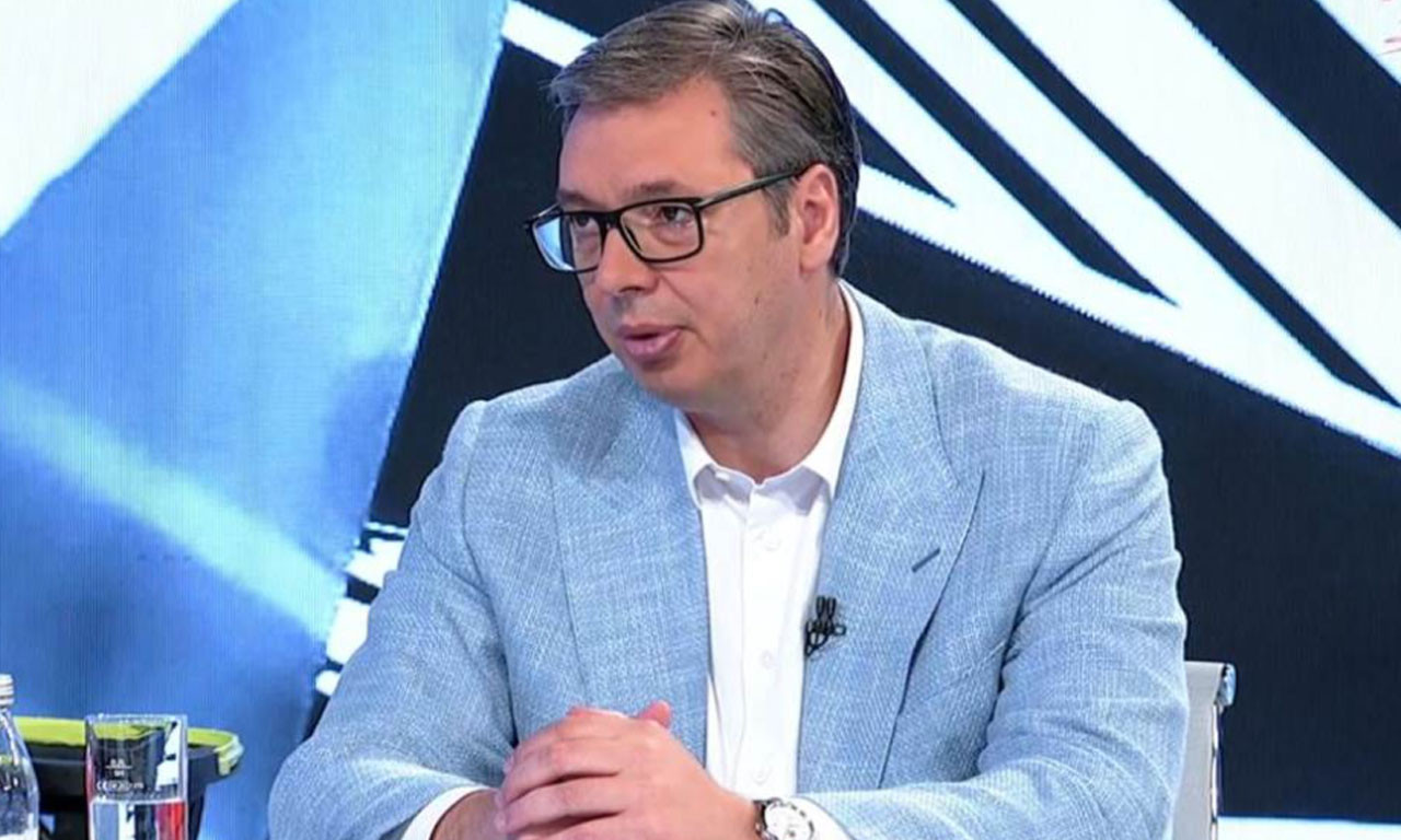 Vučić poručio: Kad se vratim u BEOGRAD pišem odgovor na pismo OPOZICIJE, i da vidimo, kada ćemo na te IZBORE