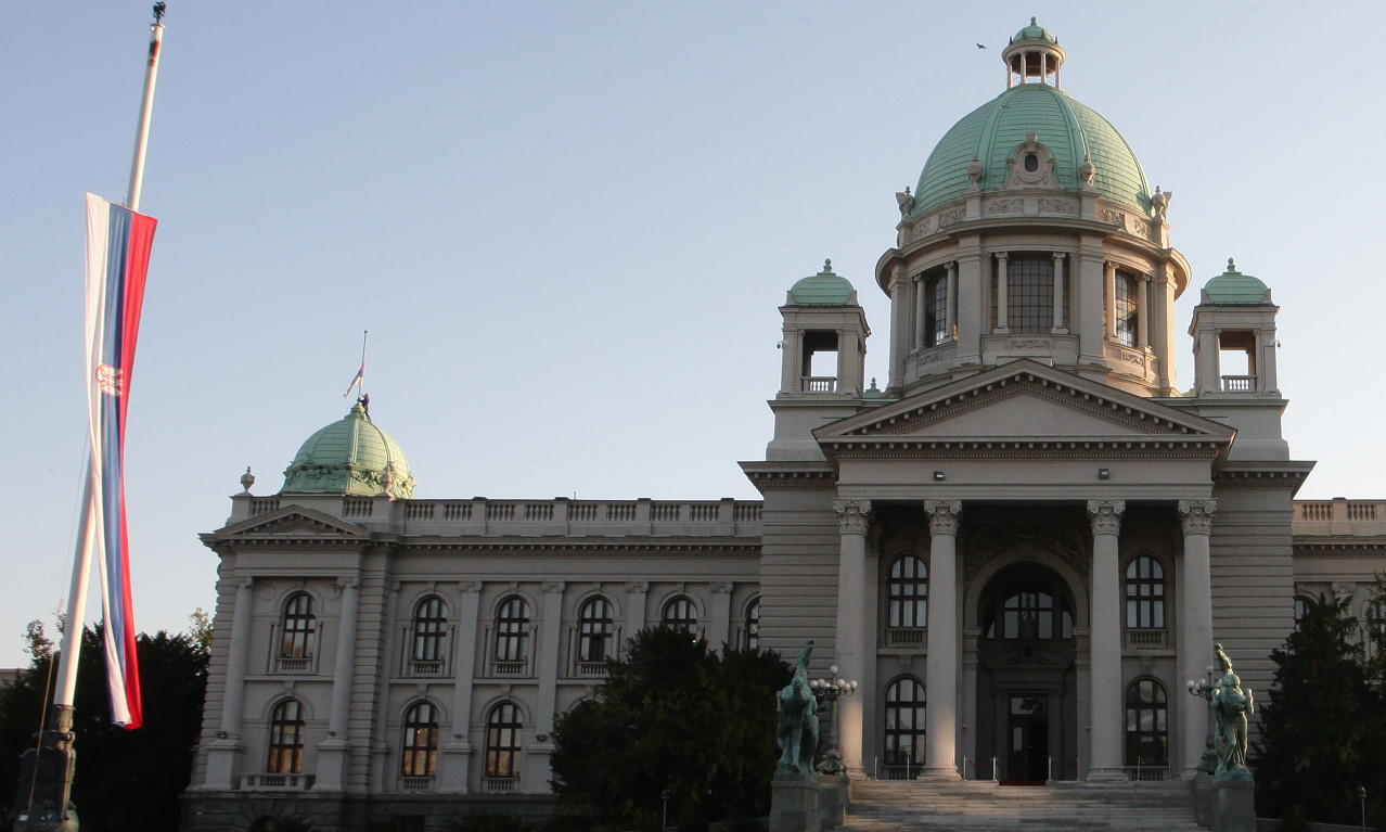 SKUPŠTINA USVOJILA VAŽNE ZAKONE Ovo će oduševiti građane Srbije!