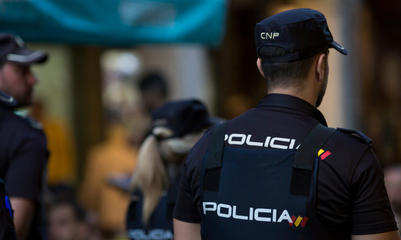 Više od 700 POLICAJACA obezbeđuje MEČ KOŠARKAŠA Valensije i Makabija u EVROLIGI