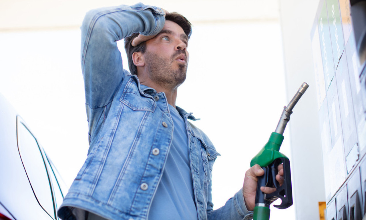 SIPALI STE POGREŠNO GORIVO, EVO ŠTA RADITI U TOM SLUČAJU Automehaničar objašnjava i kada vožnja ne sme da se nastavi