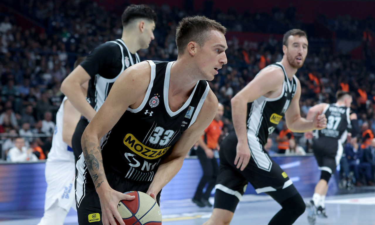 PARTIZAN SLAVIO u Areni: Ubacili više od 100 POENA i DEKLASIRALI MORNAR