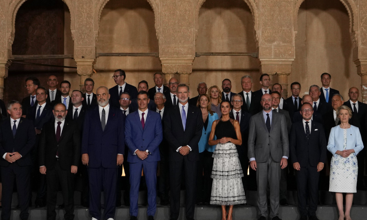 ZAVRŠETAK napornog dana u GRANADI: Predsednik VUČIĆ sa evropskim LIDERIMA u palati ALHAMBRA
