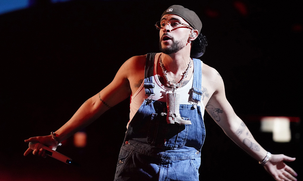 BED BANI NA SUPER BOWLU! Nastup potvrđen, milioni pregleda, a evo šta je poručio "svojoj baki"