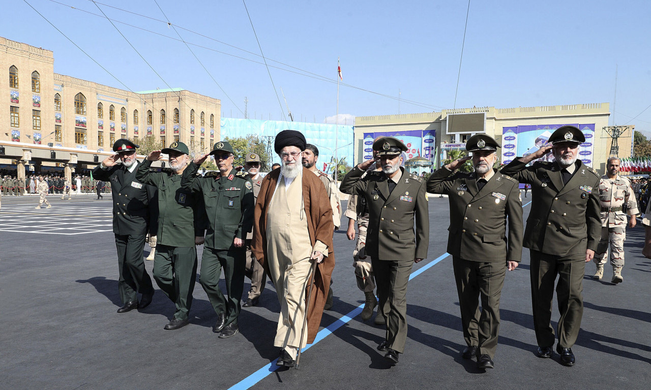 IRAN ISPALIO PROJEKTILE USRED PREGOVORA SA AMERIKANCIMA Hameni "ošamario" Trampa ovom porukom (FOTO)