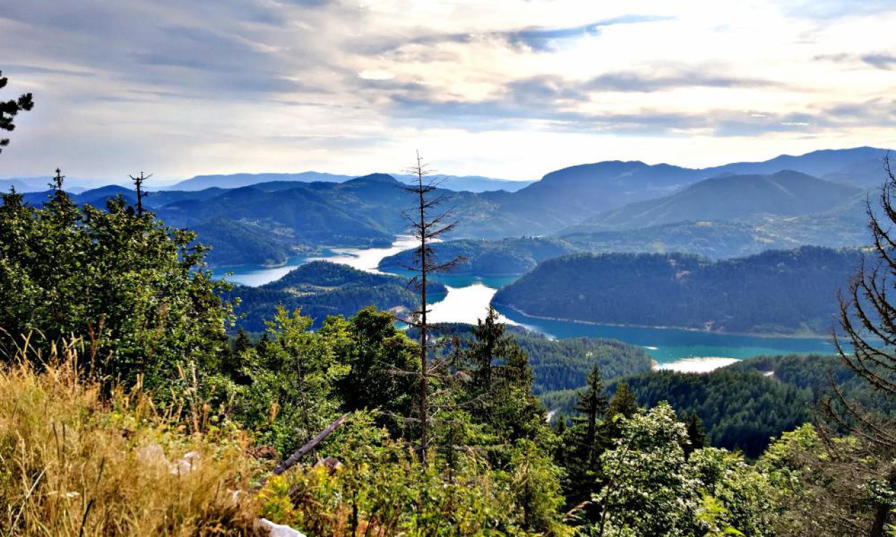 IZNENADIĆE VAS KOJI TURISTI NAJVIŠE POSEĆUJU SRBIJU Ređe idu na planine, a ovo su im omiljena mesta