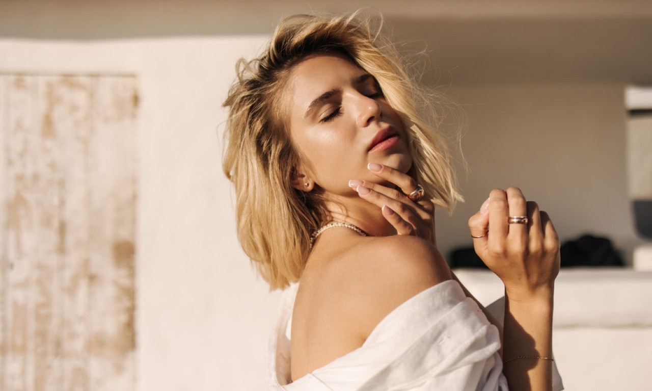 DA LI STE PROBALI NAJOPASNIJU POZU NA SVETU? Vodite računa, možete ozbiljno da se povredite (VIDEO)