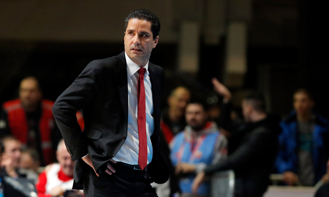 VELIKA ČAST ZA CRVENU ZVEZDU: Janis Sferopulos predavač na prestižnoj "Klinici Dušan Ivković"!