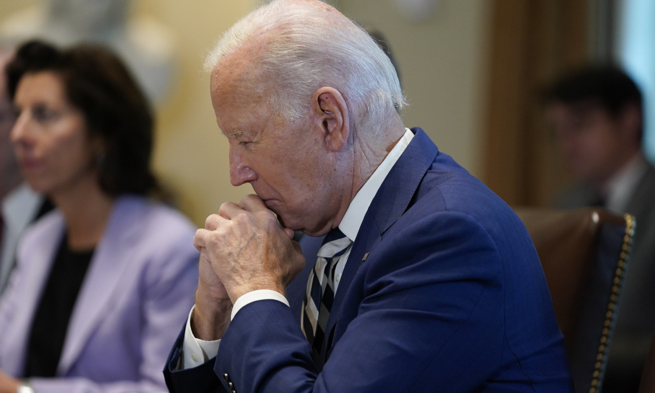 Pada REJTING Bajdenu, demokrate upozoravaju da je MOGUĆ povratak Trampa