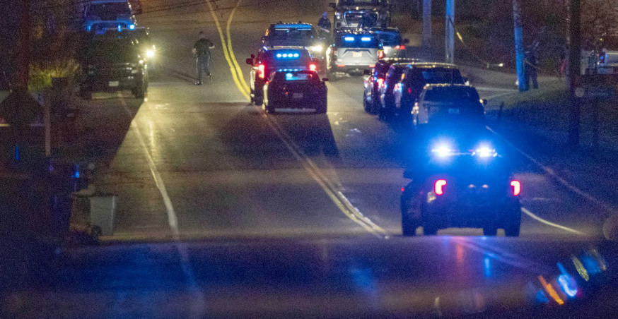 PUCNJAVA NA DRŽAVNOM UNIVERZITETU U KENTAKIJU! Sumnja se da je dvoje ustreljeno