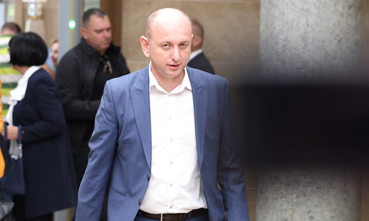 "PRESUDA DODIKU JE PRESUDA CELOM SRPSKOM NARODU" Milan Knežević o odluci koja može da ugrozi ceo region!