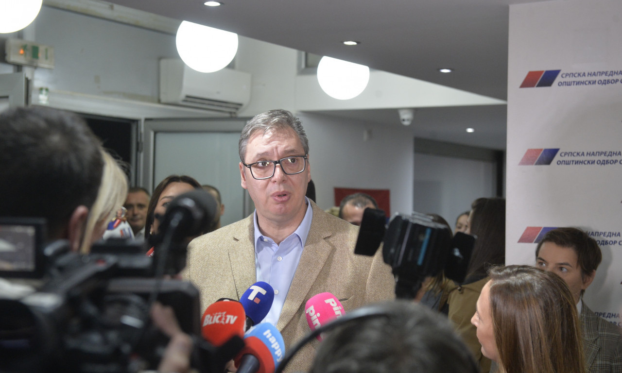 Vučić PODRŽAO LISTU "Srbija ne sme da stane": Sve će se VIDETI na IZBORIMA, idemo da POBEDIMO UBEDLJIVIJE NEGO IKADA