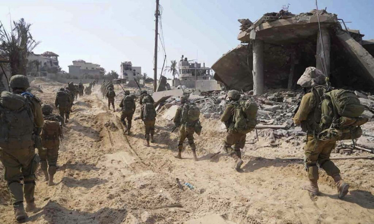 Izrael POBEDOSNO OBJAVIO: Hamas IZGUBIO KONTROLU na severu Gaze, 50.000 ljudi POBEGLO NA JUG