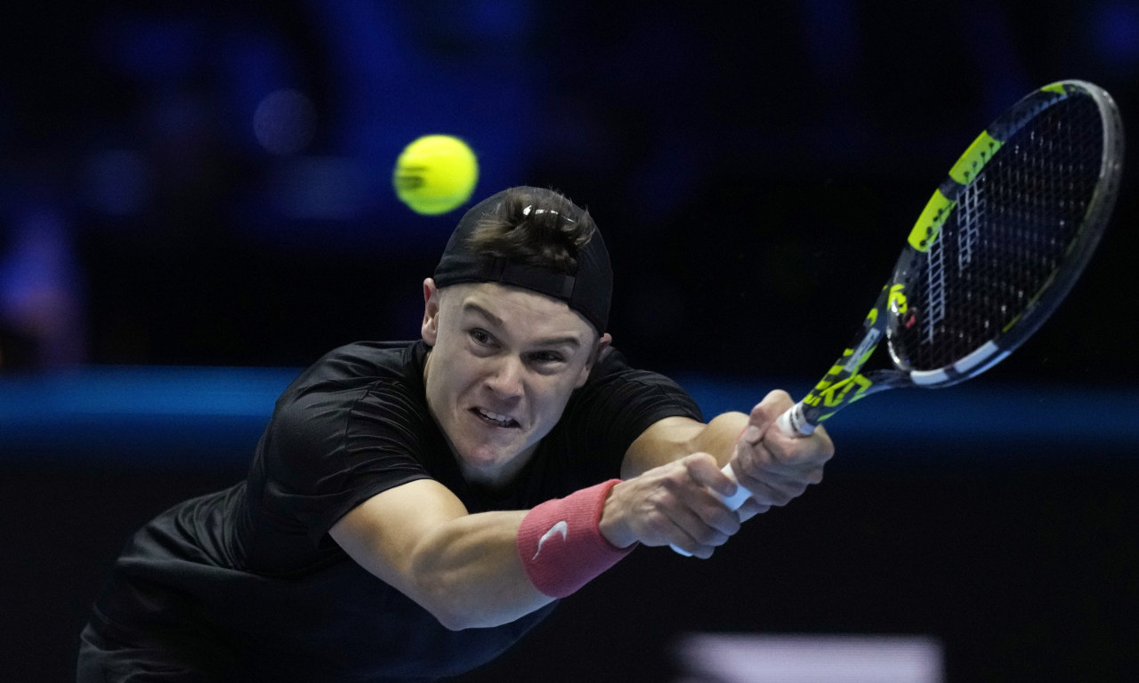 OD REHABILITACIJE DO RAKETNIH UDARA: Poznati teniser zaglavljen u Dohi, niko ne zna kada će moći da izađe!