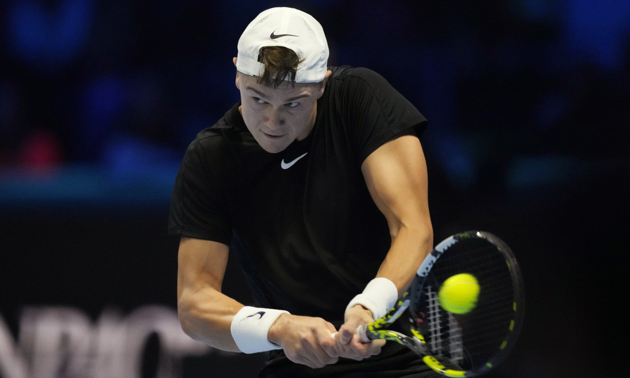 HOLGER RUNE DOŽIVEO TEŠKU POVREDU! Danski teniser pokidao Ahilovu tetivu!