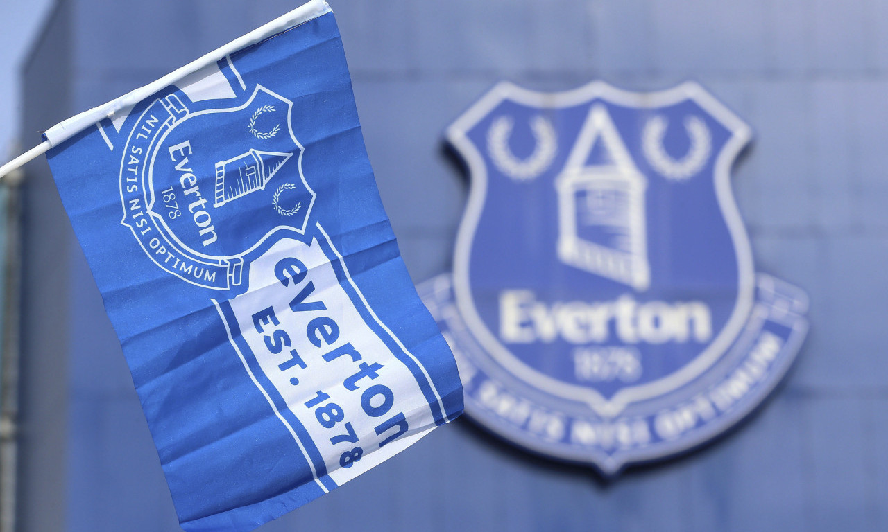 POČELA "ČISTKA" U EVERTONU: Klub iz Liverpula se "rešava" trojice fudbalera