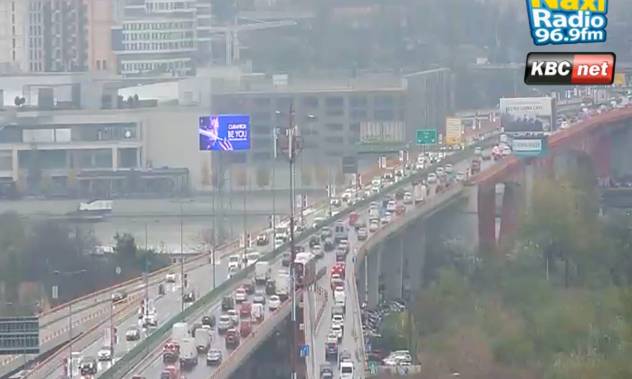 Kolaps u GRADU: Gužve zbog sudara u TERAZIJSKOM TUNELU, a sve stoji i na GAZELI