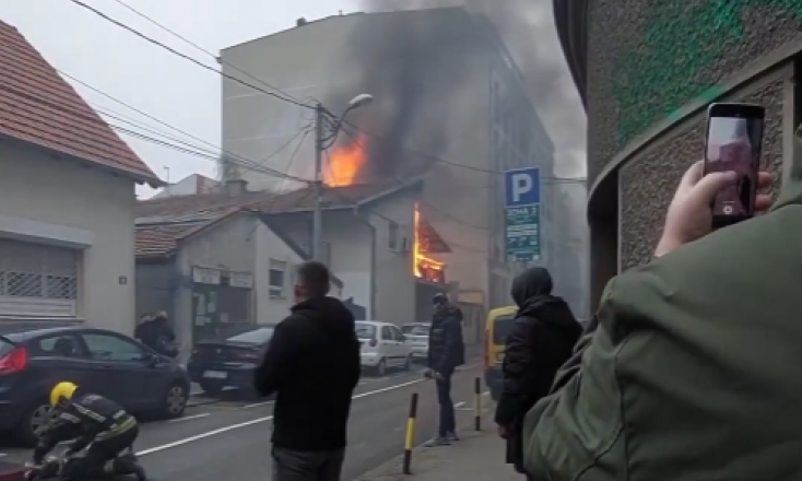 VATRA PROGUTALA KUĆU! Požar u centru Beograda izazvao RAČUNAR