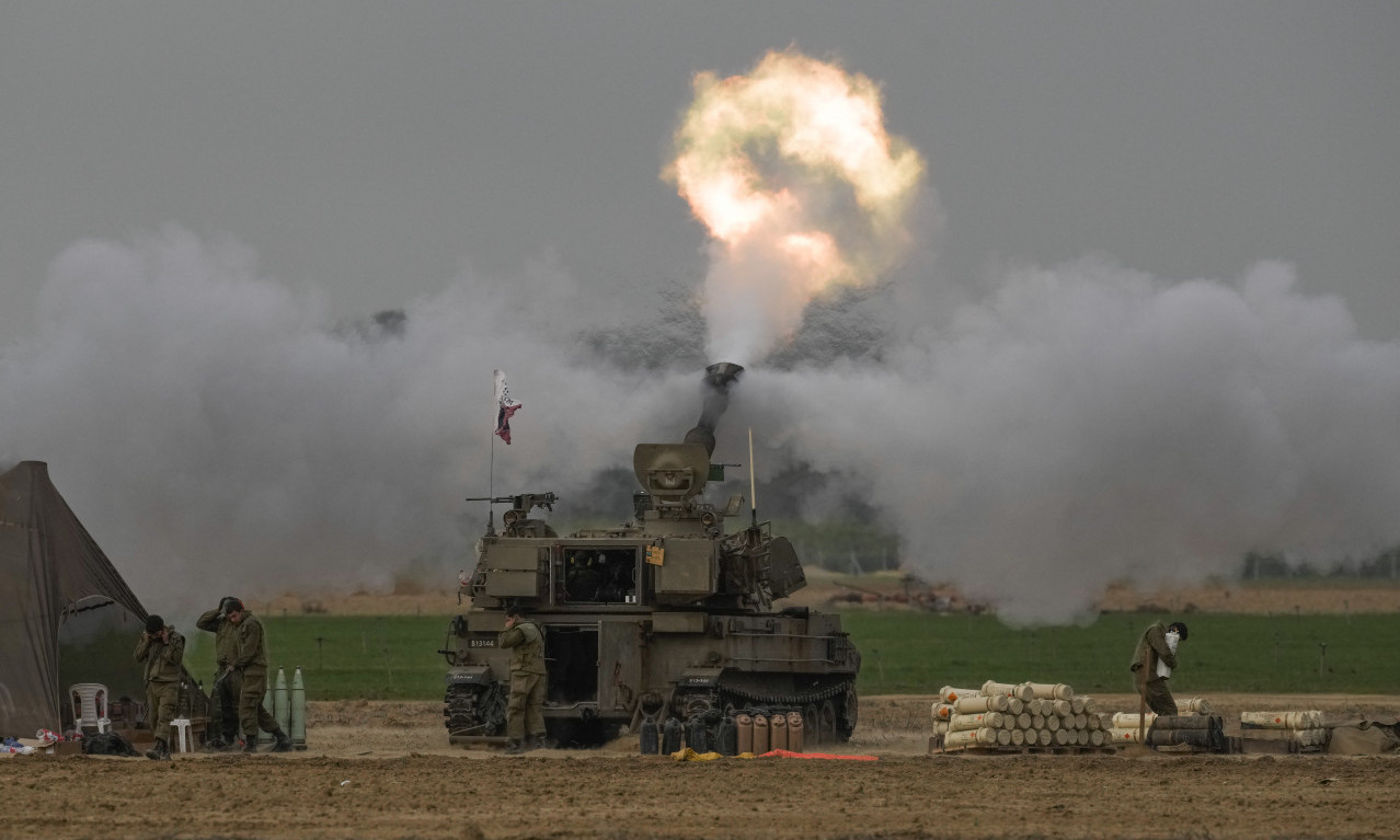 Izrael POJAČAO BOMBARDOVANJE Pojasa Gaze! POGINULO 4 OSOBE, među njima i DECA