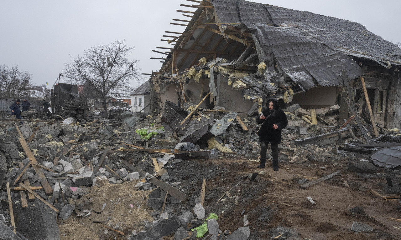 Rusi se pohvalili stanjem na frontu: Preuzimanje kontrole nad selom Očeretino STRATEŠKI važno
